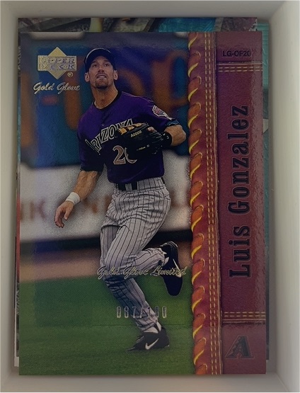 2001 Upper Deck Gold Glove #62 Luis Gonzalez — front