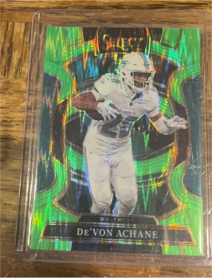 2025 Panini Select Prizm Concourse #81 De'Von Achane — front