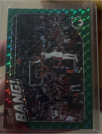 2020-21 Panini Mosaic #3 Damian Lillard Bang! Green Mosaic Prizm — front