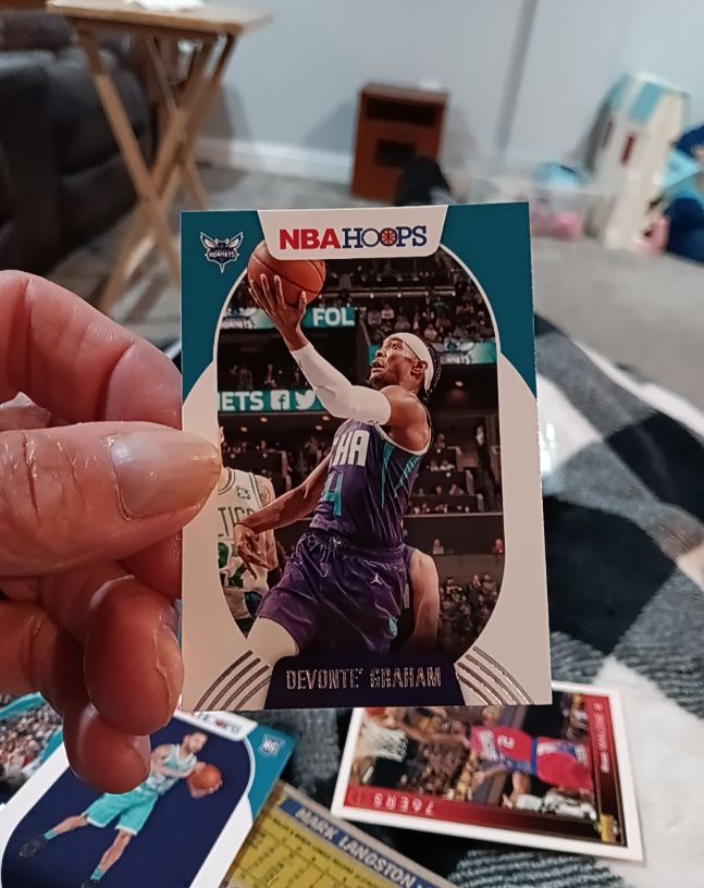 2020-21 Panini NBA Hoops #190 Devonte' Graham — front