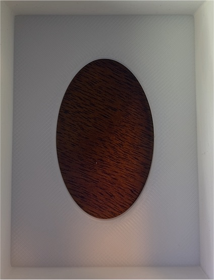 Lindahl Vignette White Mask 5X5" square 2.5" Large Oval with magnetic frame — front