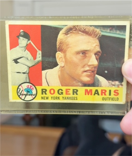 1960 Topps #377 Roger Maris — front