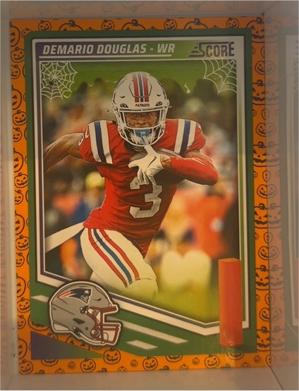 2025 Panini Score A Treat Halloween #163 Demario Douglas — front