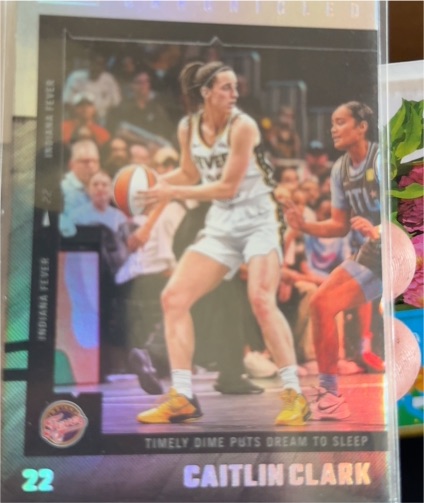 2025 Panini Chronicled #31 Caitlin Clark — front