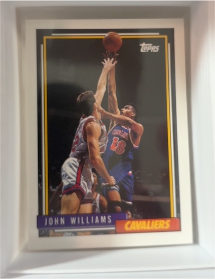 1992 Topps #61 John Williams Cleveland Cavaliers — front