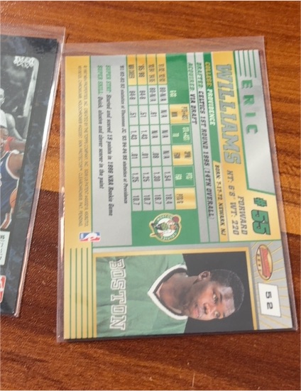 1995 Skybox #52 Eric Williams — front
