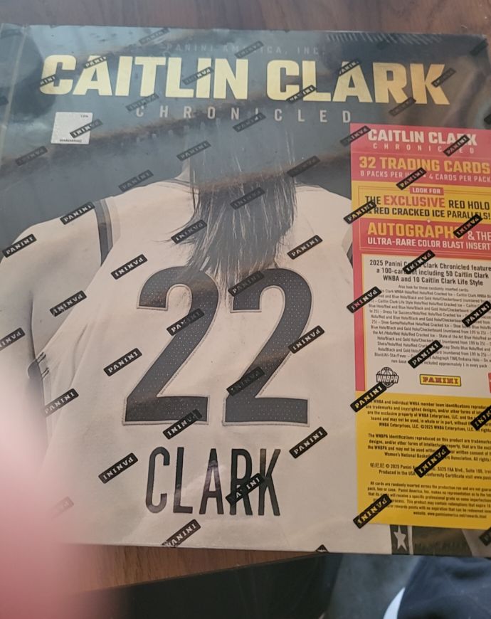 2025 Panini Caitlin Clark Chronicled #22 — front