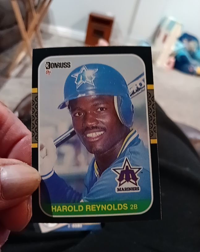 1987 Donruss #489 Harold Reynolds — front