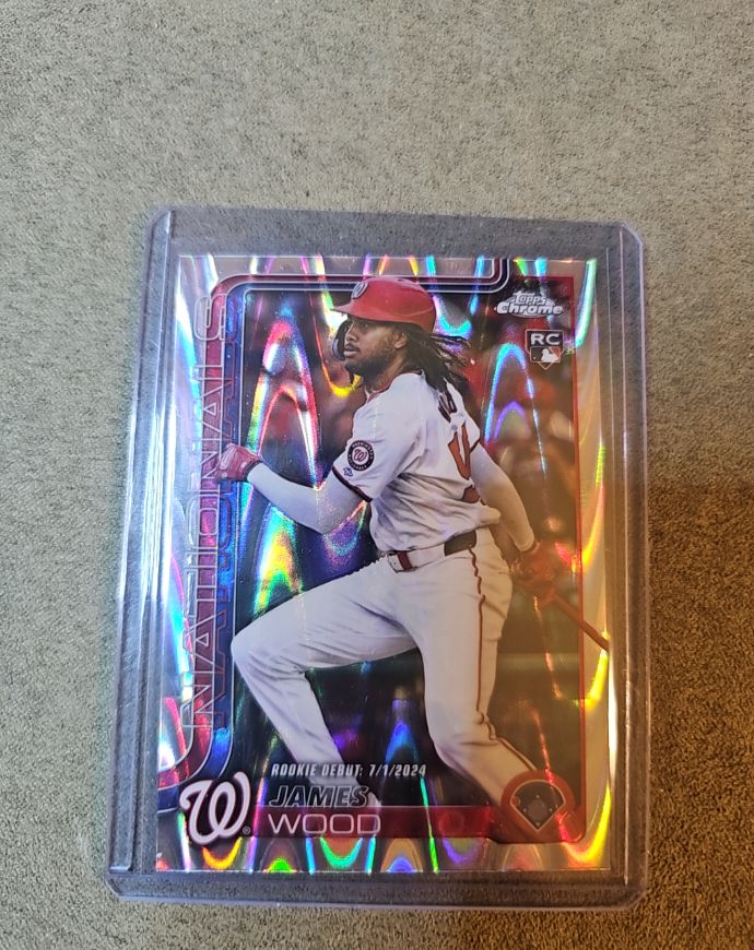 2025 Topps Chrome Update #USC95 James Wood — front