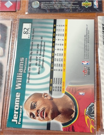 2000-01 Upper Deck #82 Jerome Williams — front