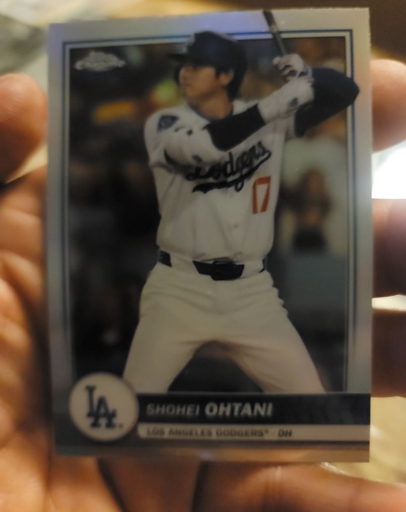 2026 Topps Chrome #6 Shohei Ohtani — front