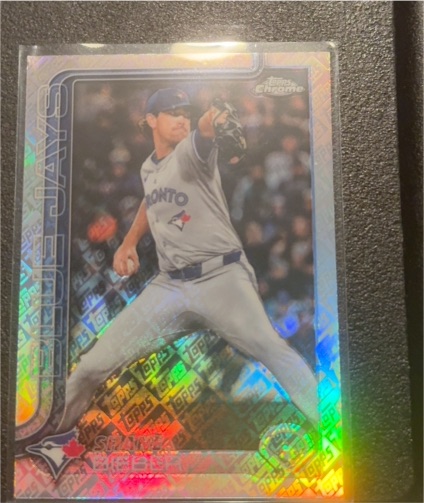2025 Topps Chrome Update #USC52 Shane Bieber — front