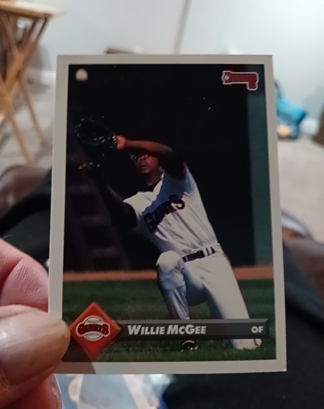 1993 Donruss #355 Willie McGee — front