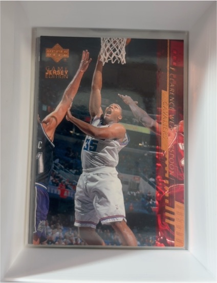 2000-01 Upper Deck Game Jersey Edition #131 Dikembe Mutombo — front