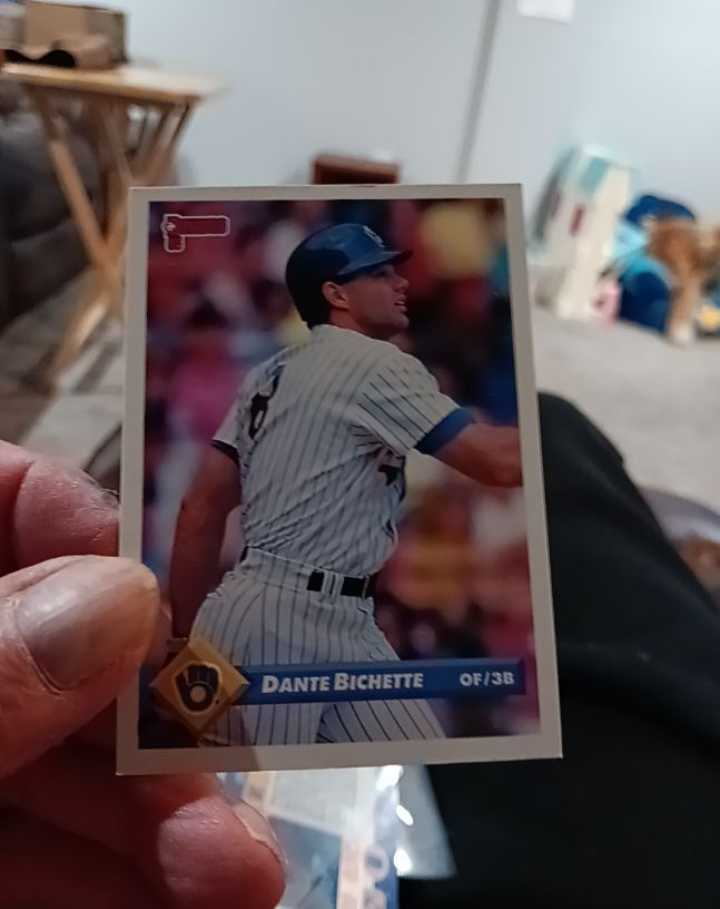1993 Donruss #45 Dante Bichette Milwaukee Brewers — front