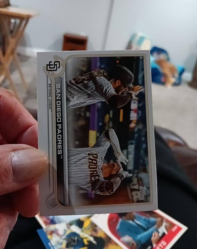 2022 Topps Series 1 #124 San Diego Padres Team Card — front