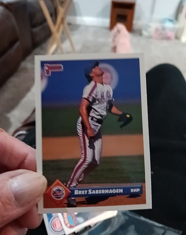 1993 Donruss #222 Bret Saberhagen — front