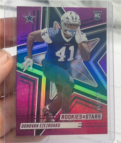 2025 Panini Rookies & Stars #119 Donovan Ezeiruaku — front