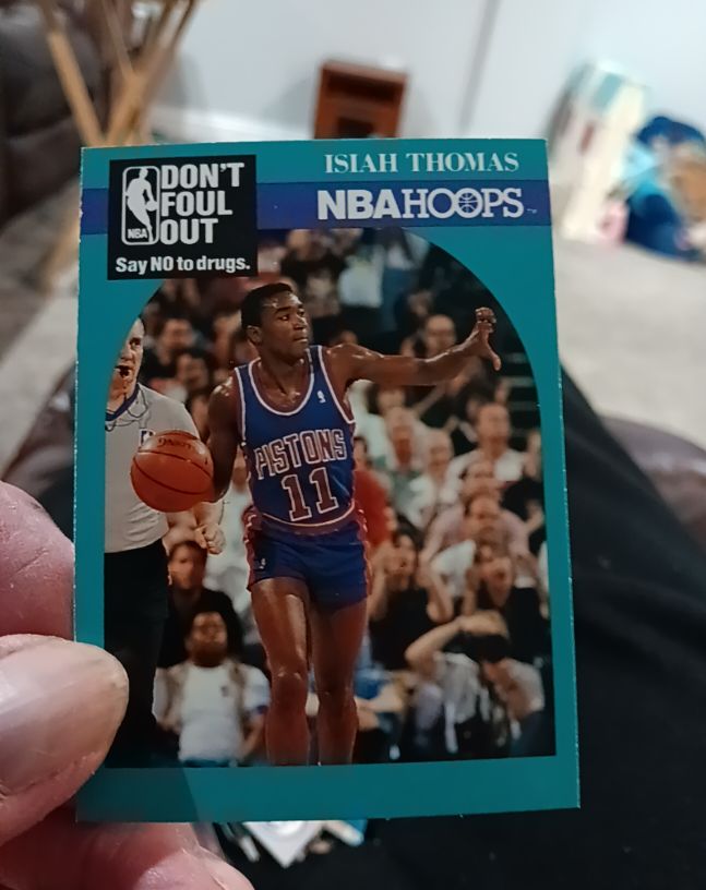 1990-91 NBA Hoops #389 Isiah Thomas — front
