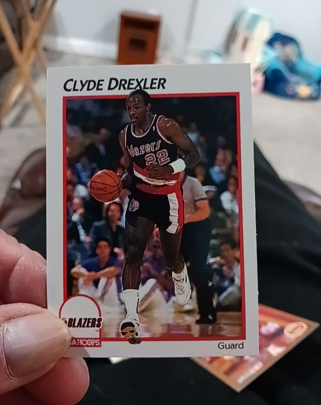 1991 Hoops #34 Clyde Drexler — front