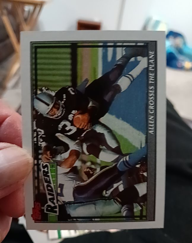 1991 Topps #640 Marcus Allen — front