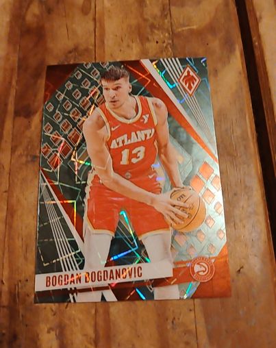 2023-24 Panini Phoenix #229 Bogdan Bogdanovic — front