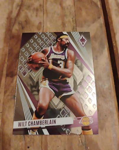 2023-24 Panini Phoenix #34 Wilt Chamberlain — front