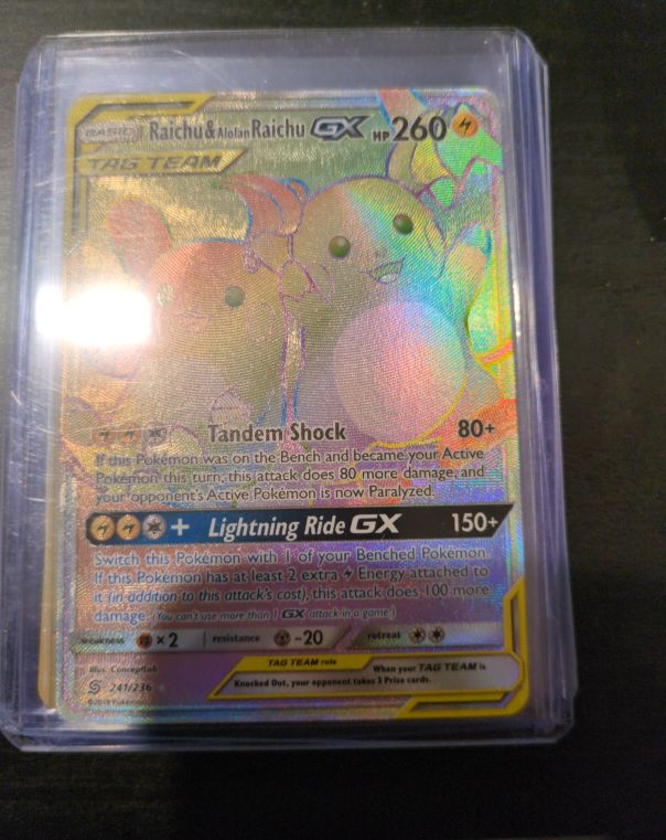 2019 Pokemon Unified Minds #241 Raichu & Alolan Raichu GX — front