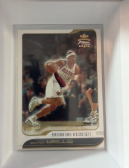 2001-02 Fleer Focus #52 Bonzi Wells — front