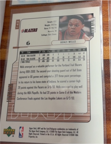 2000 Upper Deck #42 Bonzi Wells — front