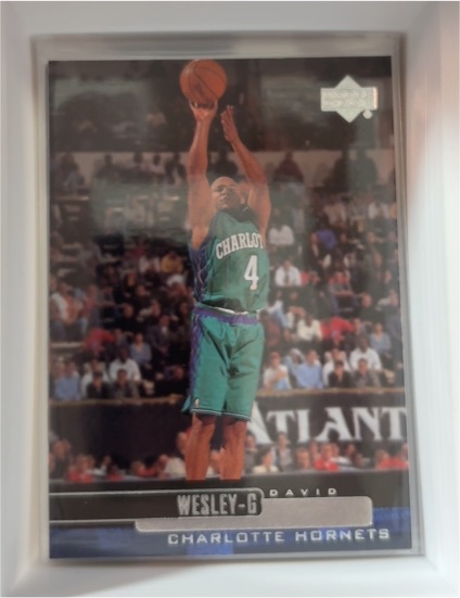 1999-00 Upper Deck #13 David Wesley — front