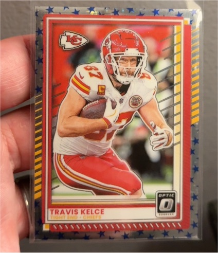 2025 Panini Donruss Optic #135 Travis Kelce Stars Prizm — front