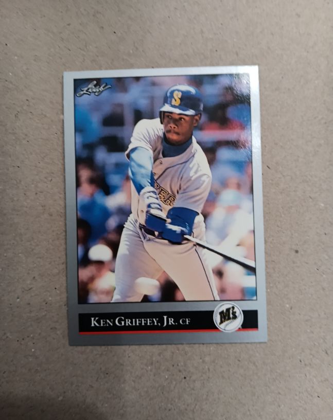 1992 Leaf #392 Ken Griffey Jr. — front