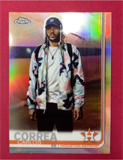 2019 Topps Chrome #64 Carlos Correa — front