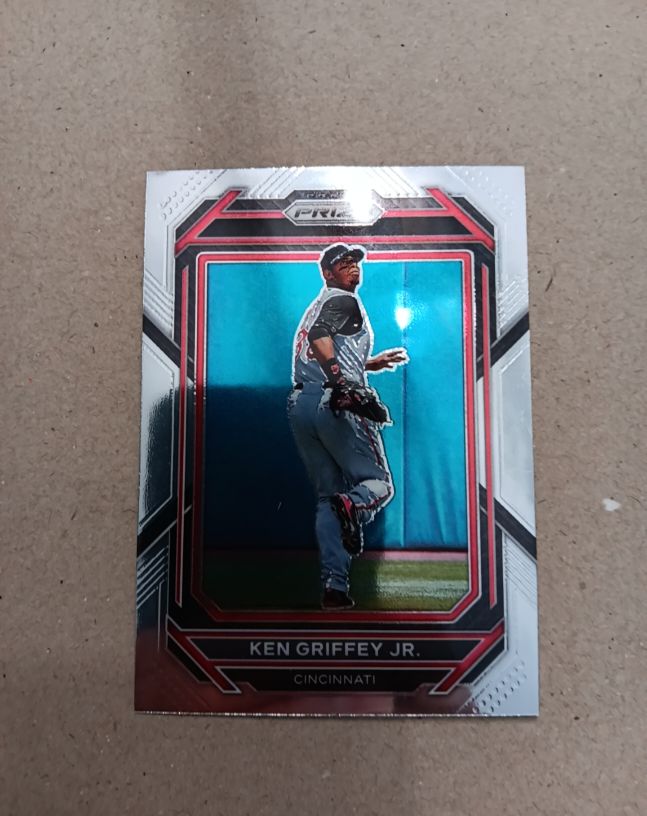 2023 Panini Prizm #27 Ken Griffey Jr. — front