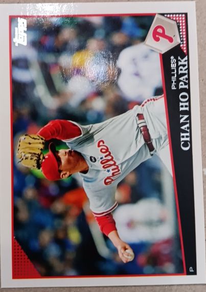 2009 Topps Update #UH248 Chan Ho Park — front