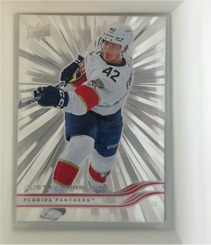 2025-26 Upper Deck Series 1 Outburst #71 Gustav Forsling — front