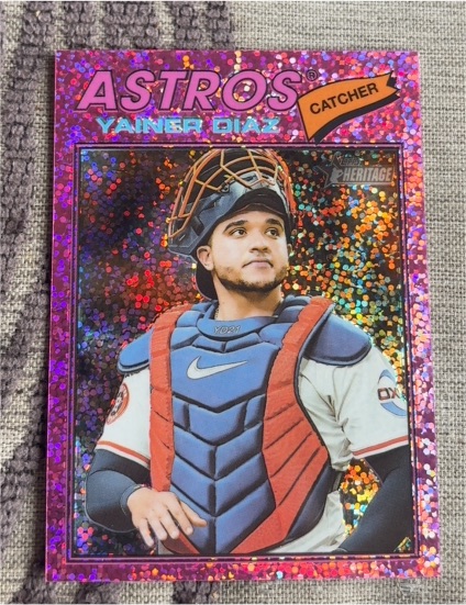 2026 Topps Heritage #219 Yainer Diaz — front