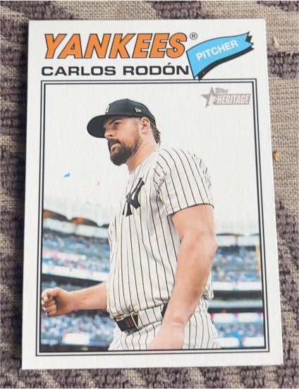 2026 Topps Heritage #385 Carlos Rodón — front