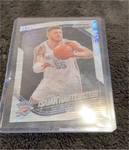 2024-25 Panini Prizm #154 Isaiah Hartenstein — front