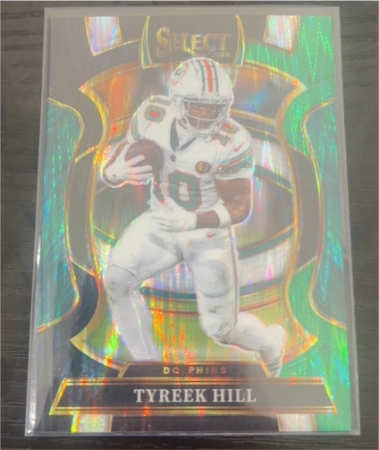 2025 Panini Select #83 Tyreek Hill — front