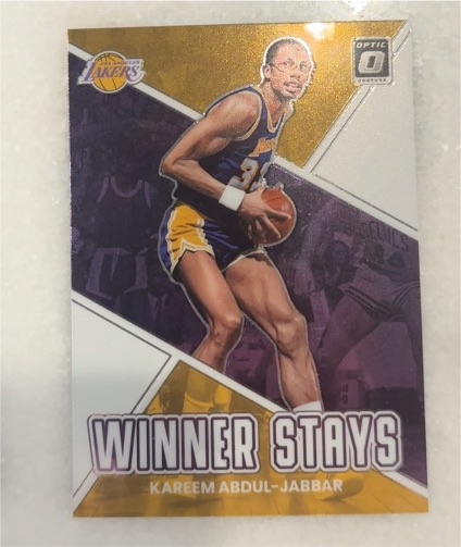 2022-23 Panini Donruss Optic #17 Kareem Abdul-Jabbar Winner Stays — front