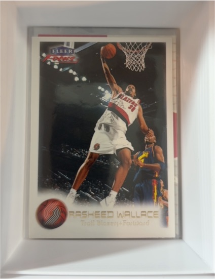 1999-00 Fleer Focus #23 Rasheed Wallace — front
