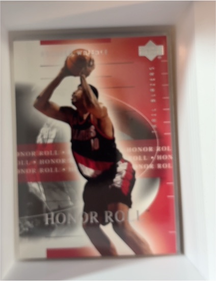 2001-02 Upper Deck Honor Roll #45 Eddie Jones — front