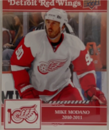 2010-11 Panini Donruss #180 Mike Modano Detroit Red Wings — front