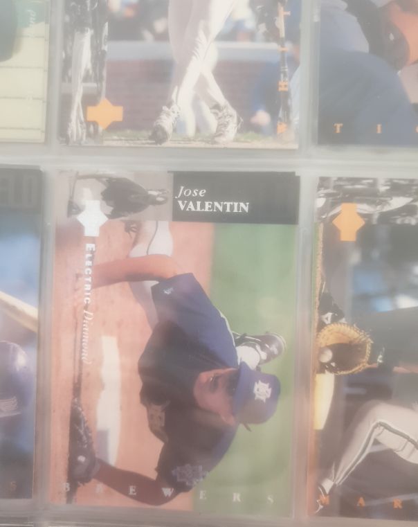 1994 Upper Deck Electric Diamond #E3 Jose Valentin — front