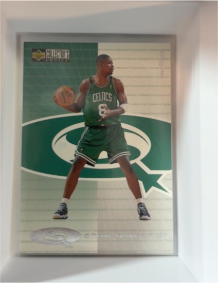 1997-98 Upper Deck Collector's Choice StarQuest #SQ13 Antoine Walker — front