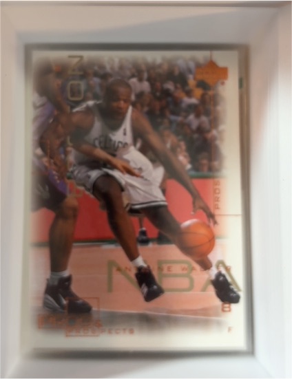 2000-01 Upper Deck #98 Kevin Garnett — front