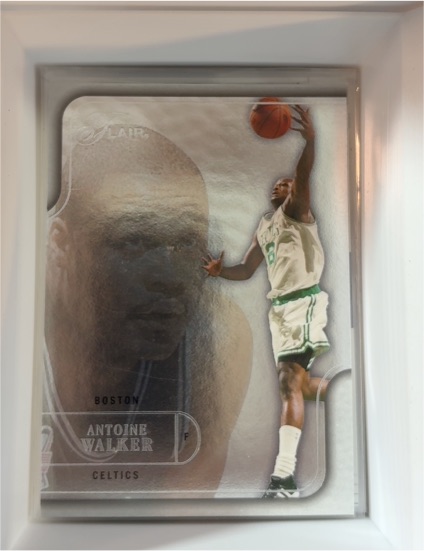 2003-04 Fleer Flair #29 Antoine Walker — front