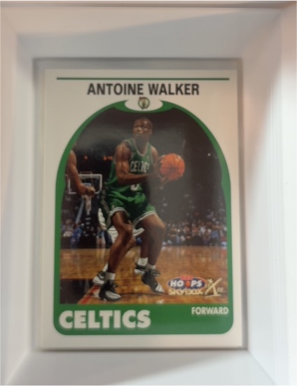 1999-00 SkyBox NBA Hoops Decade #9 Antoine Walker — front